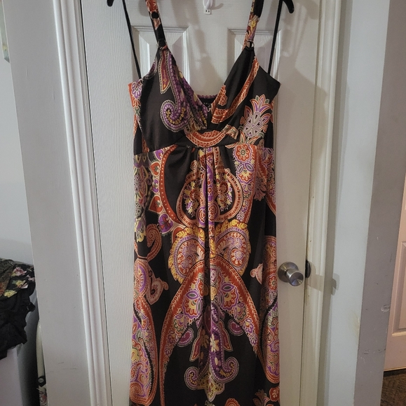 Snap Dresses & Skirts - 1x slinky maxi dress